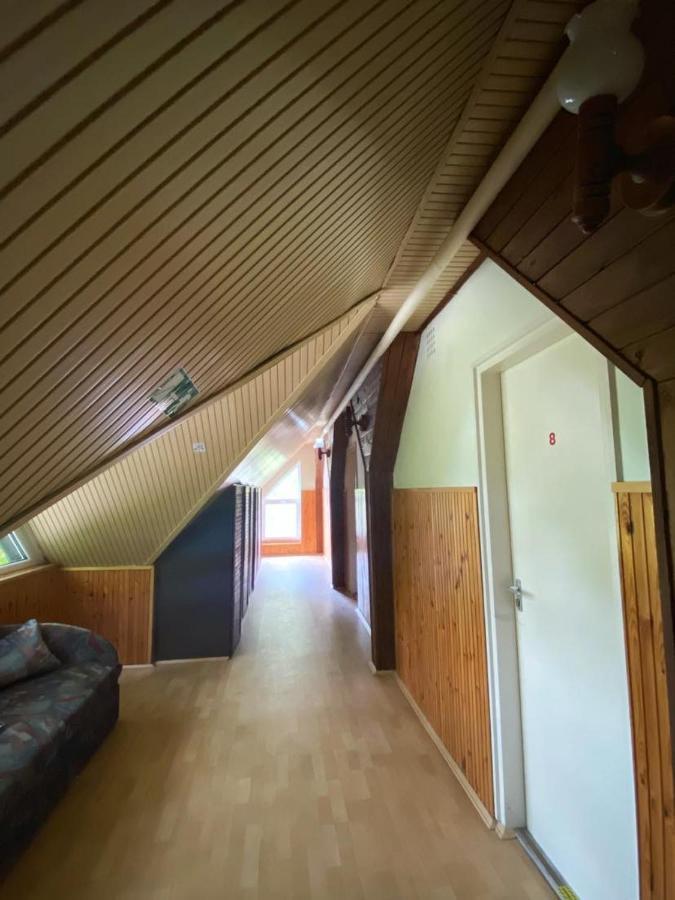 Apartamento Platán üdülő Balatonlelle Exterior foto