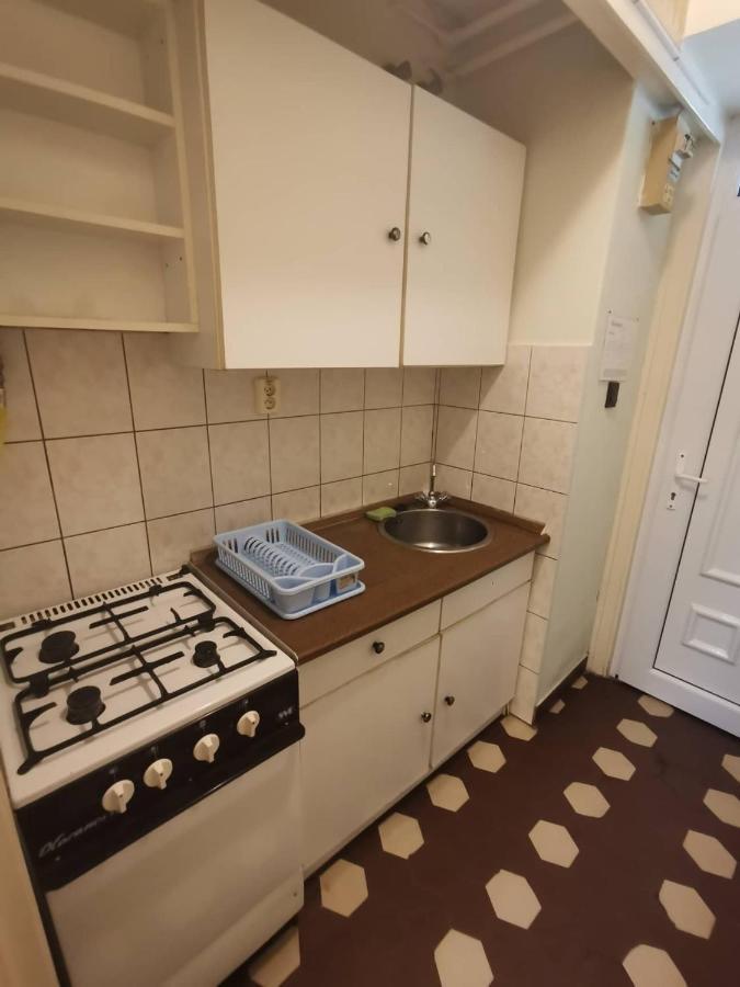 Apartamento Platán üdülő Balatonlelle Exterior foto